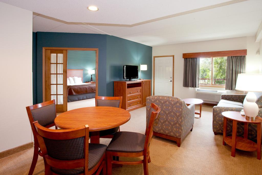 Americinn By Wyndham Chanhassen Eksteriør bilde