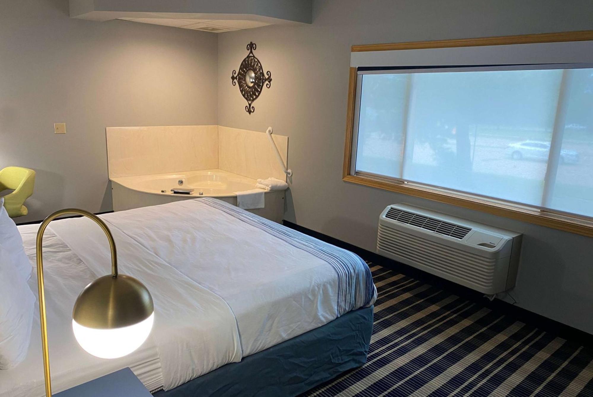 Americinn By Wyndham Chanhassen Eksteriør bilde